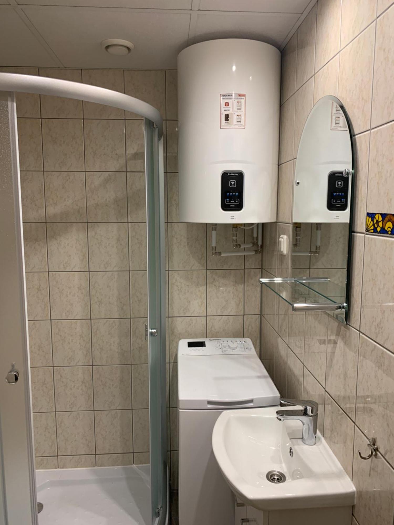 Dikol Two-Room Apartment-Self Check-In & Free Parking Near City Center Tallinn Kültér fotó